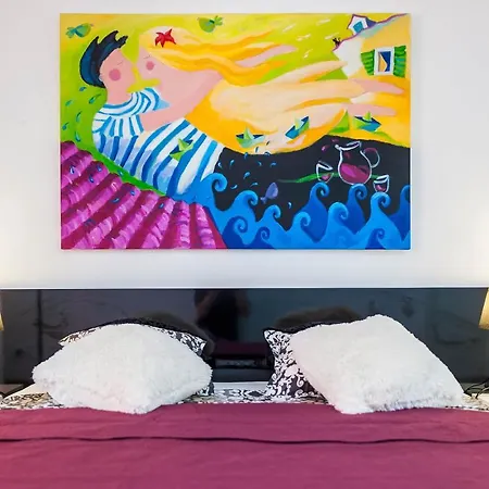Aparment Lila
